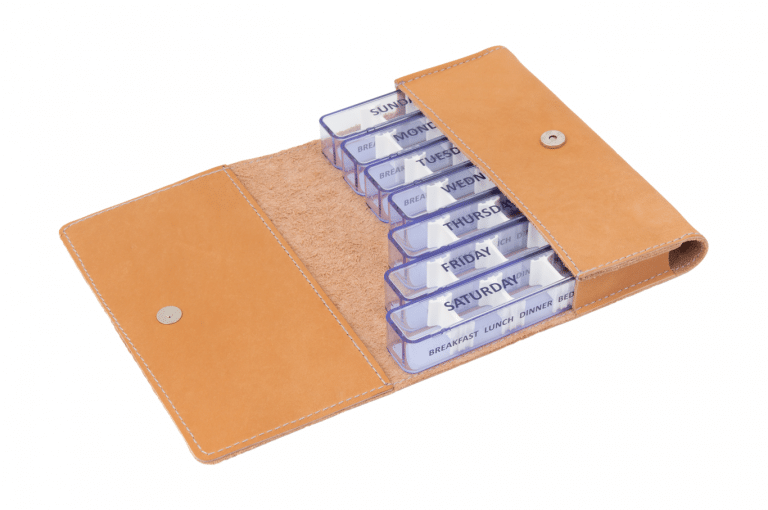 Medidose-GB-No1-Leather-Light-Congnac-Crushed-Open-pill-dispenser-Kibodan-danish-design