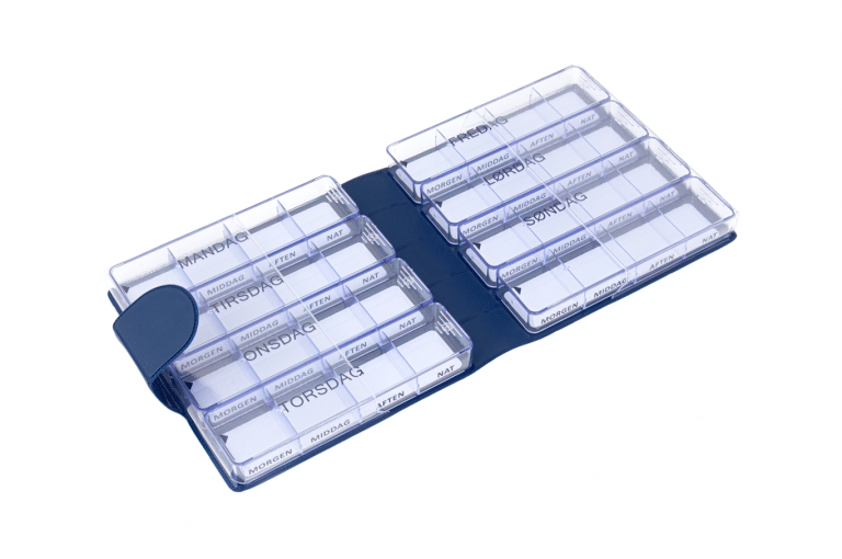 Medimax-DK-No1-Classic-Saphire-Open-pill-dispenser-Kibodan-danish-design-V0