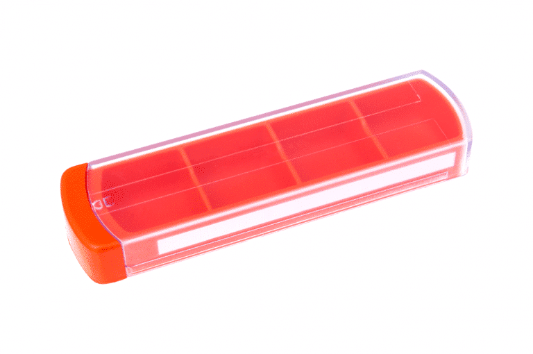 Mininizer-NE-No7-Single-Perspective-pill-dispenser-Kibodan-danish-design-B-X1